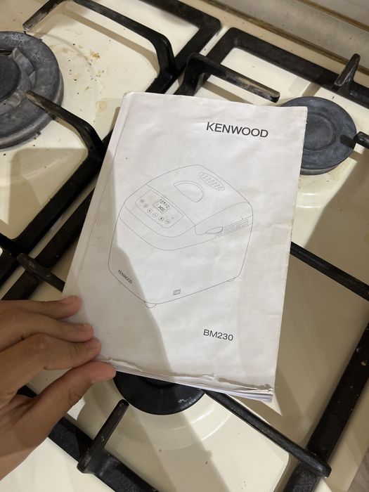 хлебопечка фирма:KENWOOD