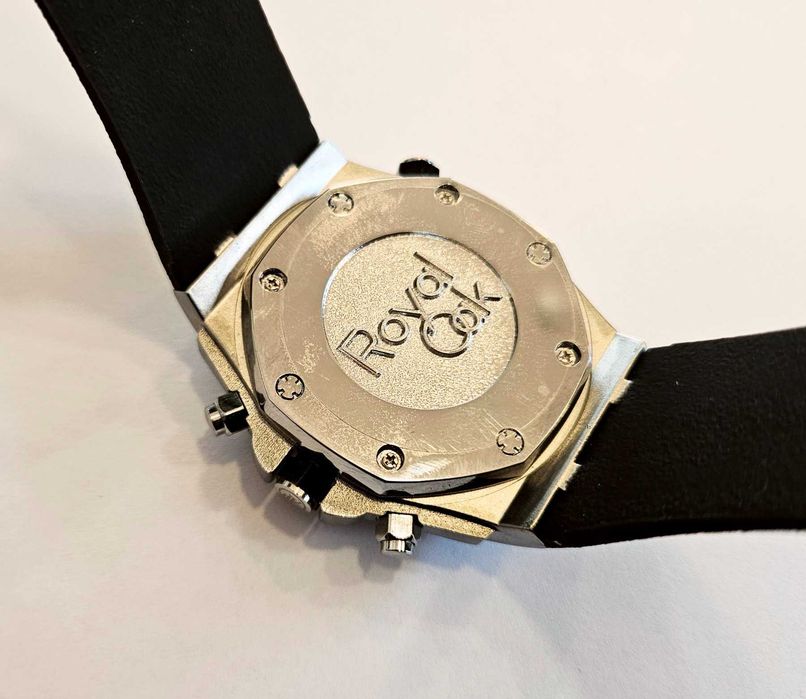 Часовник Audemars Piguet 03280-26