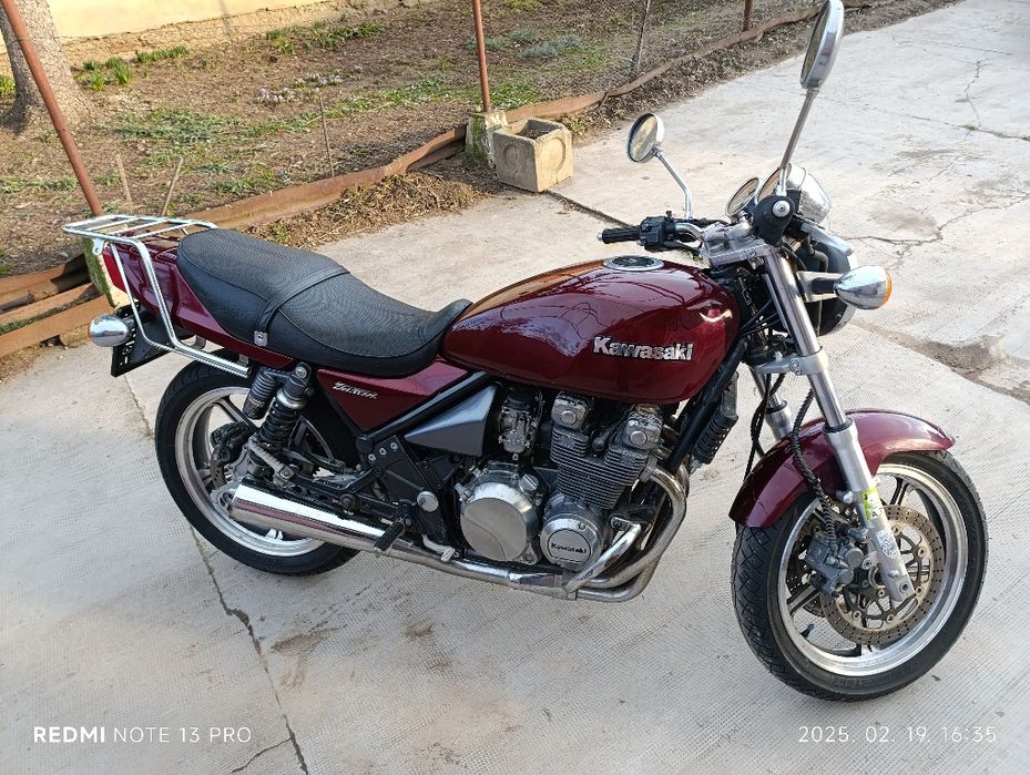 Kawasaki Zephyr 550