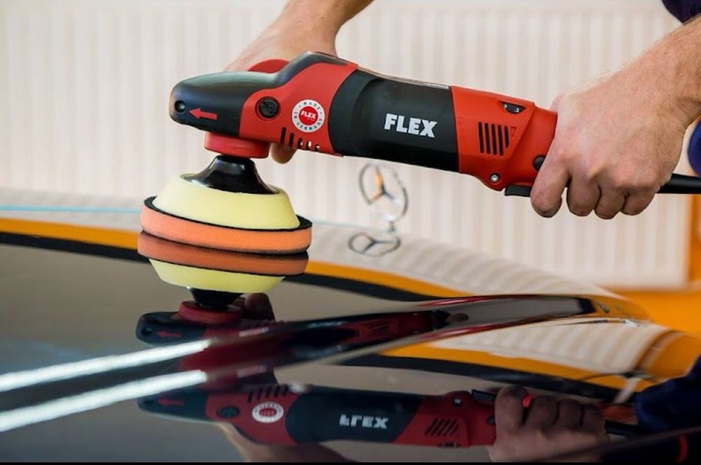 COSMETICA  AUTO  si polish.DETAILING/curatare tapiterie textil/piele.