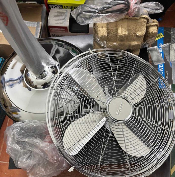 Ventilator cu piedestal Tristar VE-5951