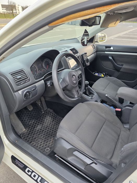 Volkswagen Golf 5 2.0 TDI