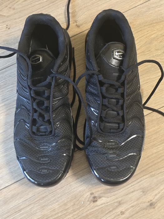 Оригинални маратонки Nike Air Max Plus 41 номер