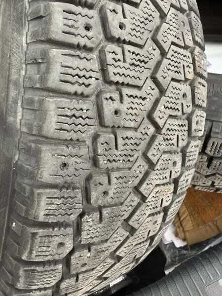 Anvelope 196/65 R15