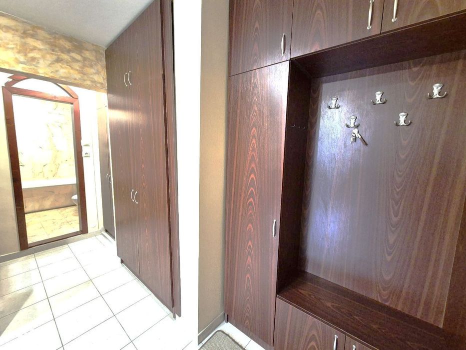 Apartament spatios, frumos renovat, ultracentral, Arad