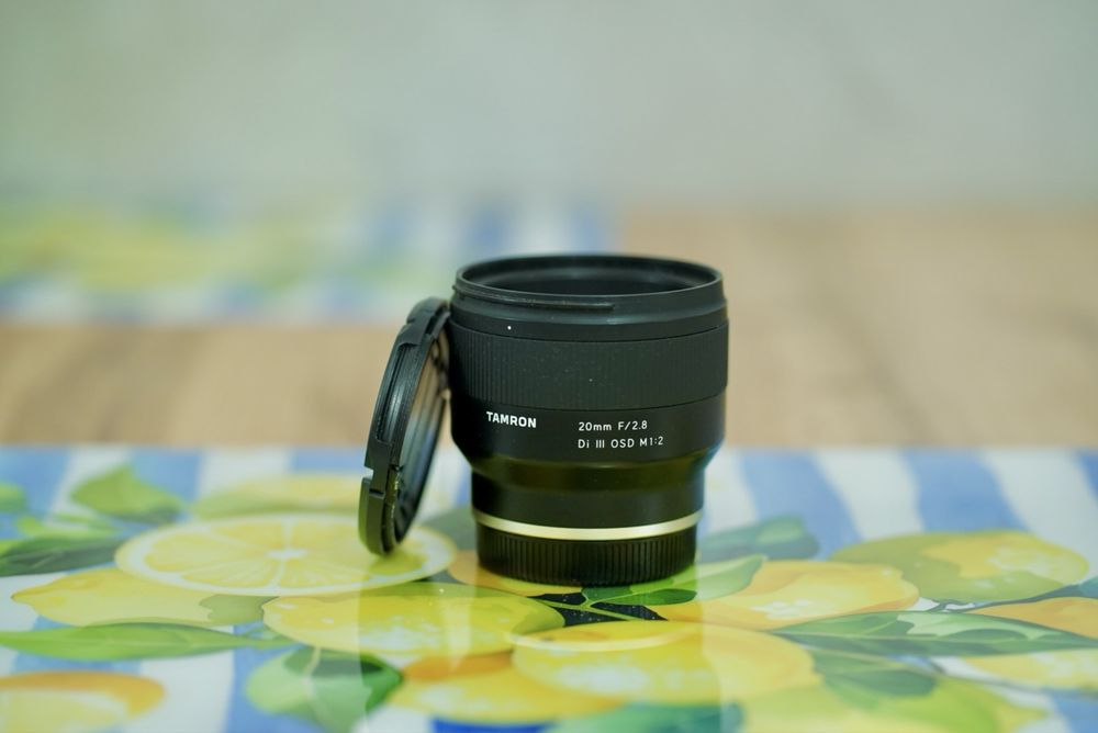 Tamron 20 mm F2.8 pentru Sony