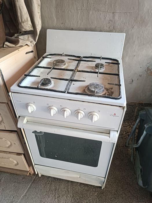 Газ плита Дарина