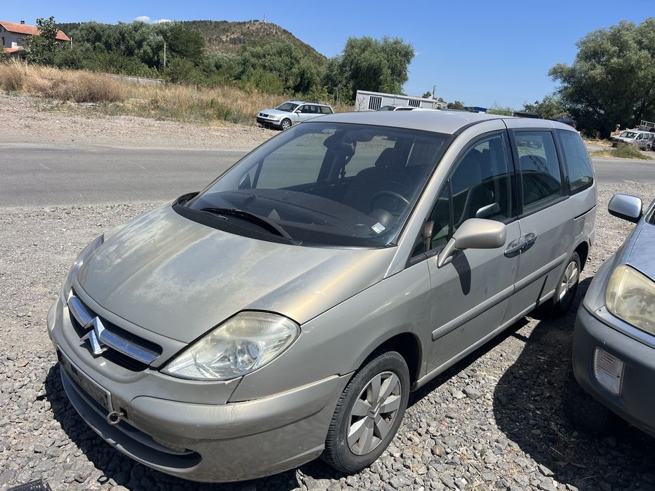 На части Citroen c4 бензин