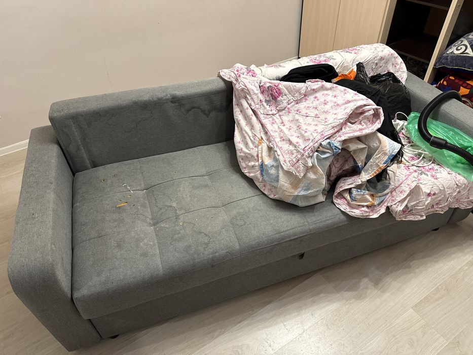 Отдам даром два дивана