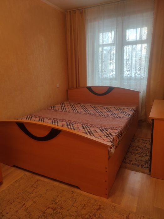 Продам 4-хкомнатную квартиру