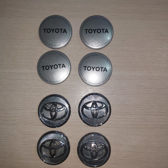 Продаю заглушки на диски Тойота