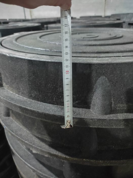 Люка Полимерпесчаные