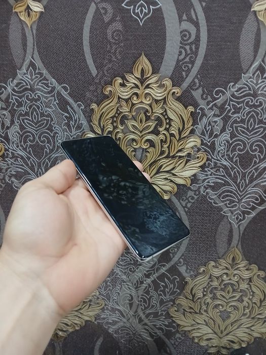 Samsung S20+ 5G sotiladi