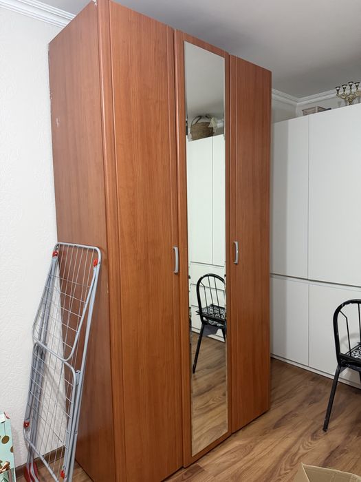 Шкаф для одежды б/у