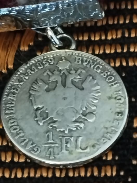 Cravata vanatoreasca cu cerb