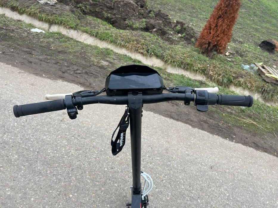 Trotineta Myria Road Traveller xt