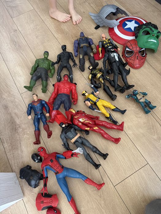 Набор супергероев из Marvel