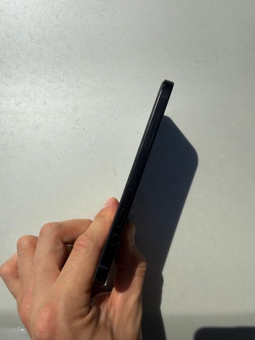 Iphone 16. 128gb