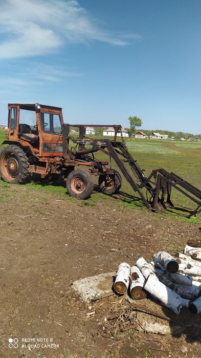 Продам трактор т-16
