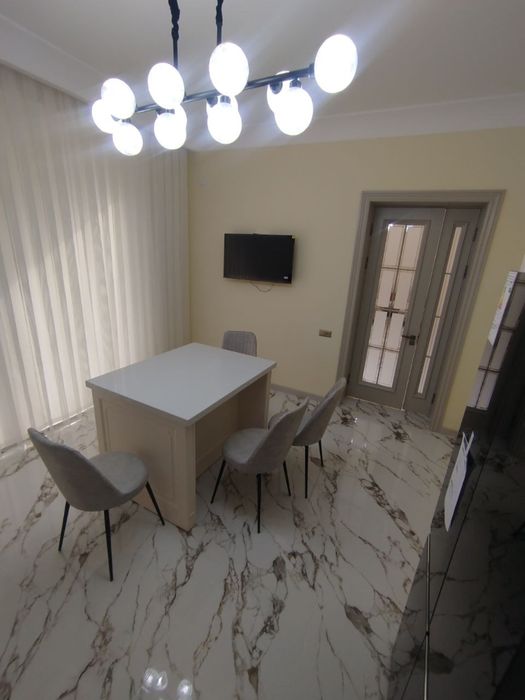 Arenda Yunusobod 15 Bahodir Hi Tac rem 8xona 350kv Yangi Qurilgan