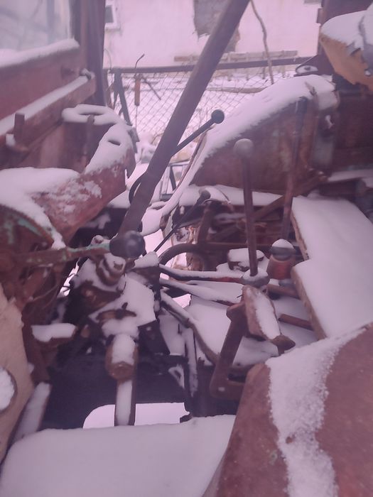 Трактор т25. На ходу.