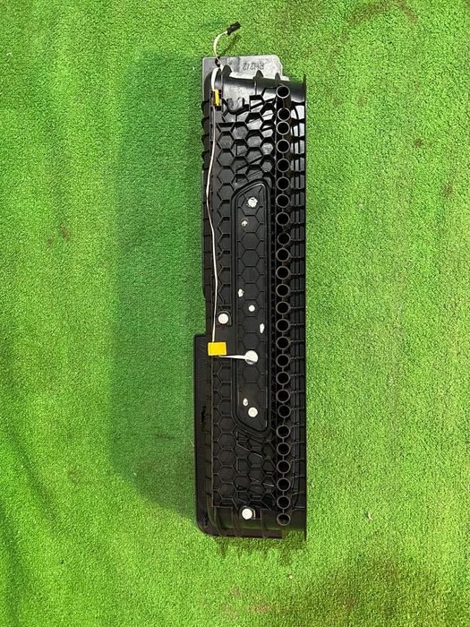 Mercedes V-Class W447 Treapta scara dreapta fata.