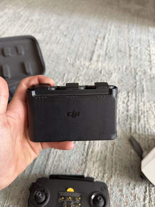 Продам дрон dji mavic mini