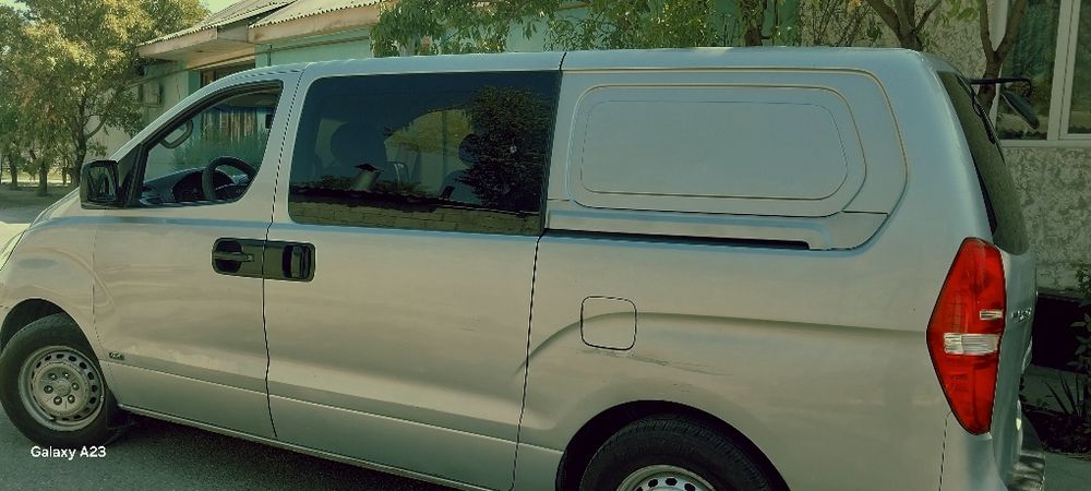 Hyundai Grand Starex H 1