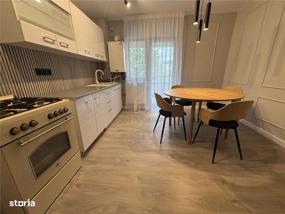 Apartament 3 camere de inchiriat