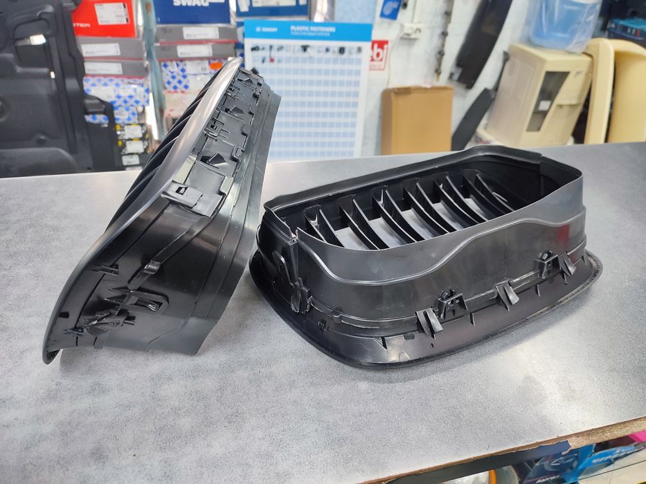 Решотка радиатор BMW X5 E70 X6 E71