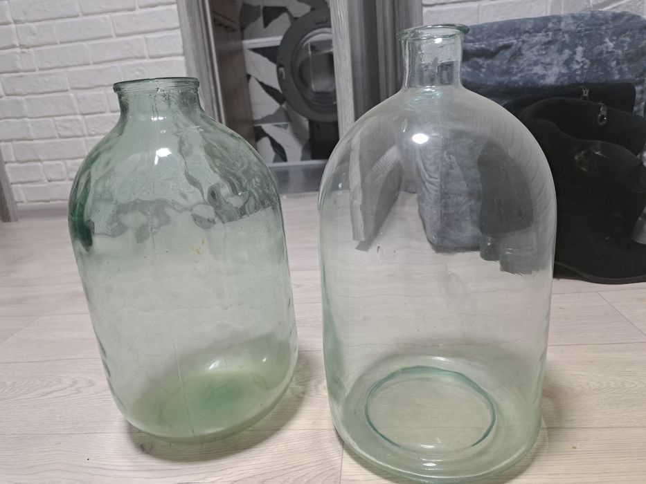 Продам 10л банку и бутыль