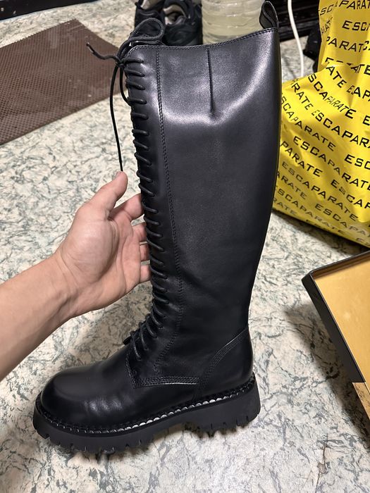 Продам сапоги,размер 38 басконни