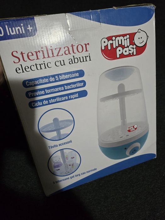 Sterilizator electric cu aburi