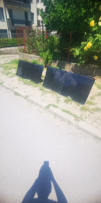 2бр.туристичеки соларнифото панели 12V.