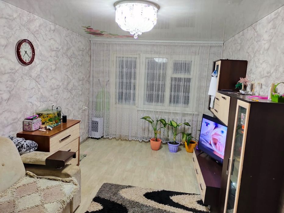 Продам квартиру .