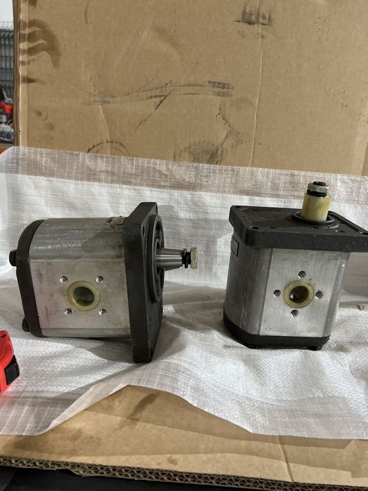 Pompa hidraulica incarcator frontal bosch 60 l pe minut