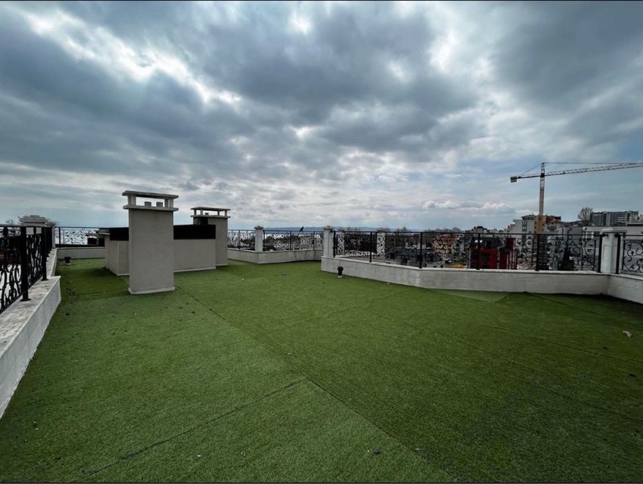 Продава се Двустаен апартамент в Варна, Базар Левски - 117 кв.м за 2137 €/кв.м - Снимка #8