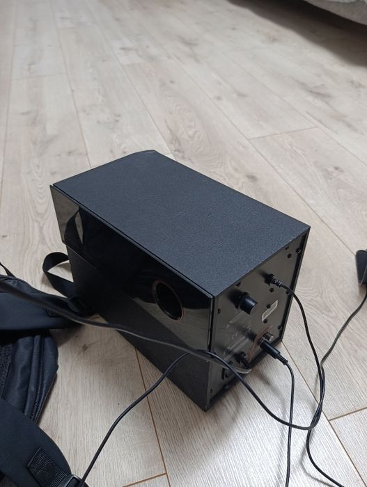 Акустическая система / Колонка 2.1 Microlab M-200