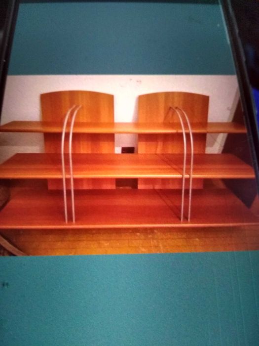 Dulap, pat metalic, saltele,raft,cuier