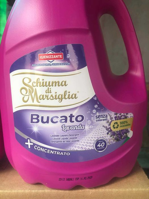 Течен перилен препарат за бяло и цветно пране Schiuma Di Marsiglia / Ariete на едро и дребно