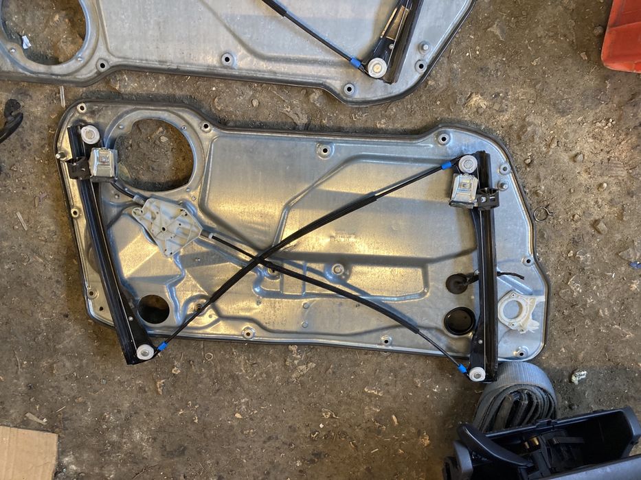 Ляв Ел. Механизъм за Сеат Ибиза 3 2врати 2002- 2008г