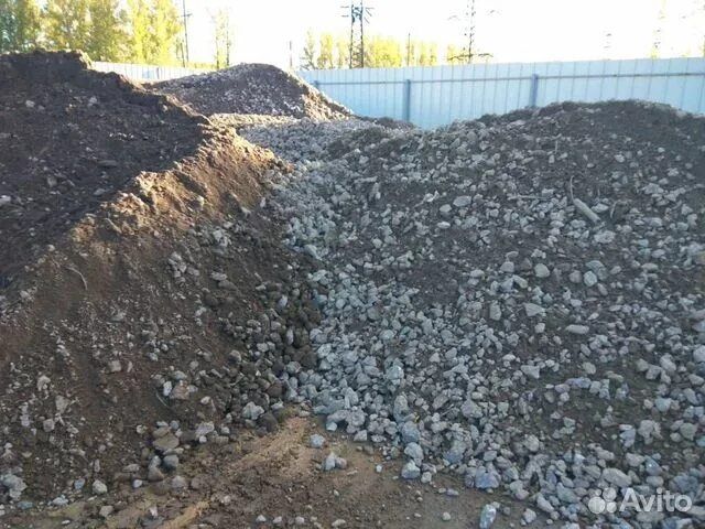 ЦЕМЕНТ , перегной , дрова щебень ,  отсев ,  цемент , скала
Пример