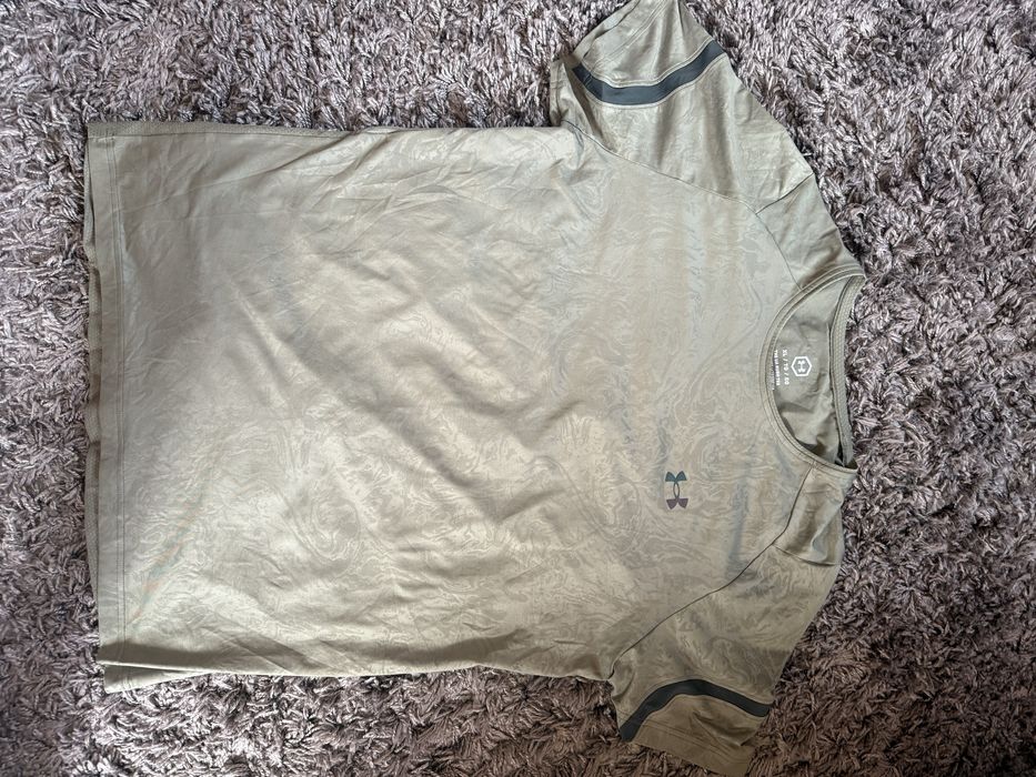 Тениска under armour rush 2.0