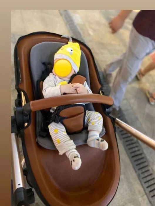 Продается коляска 3в1