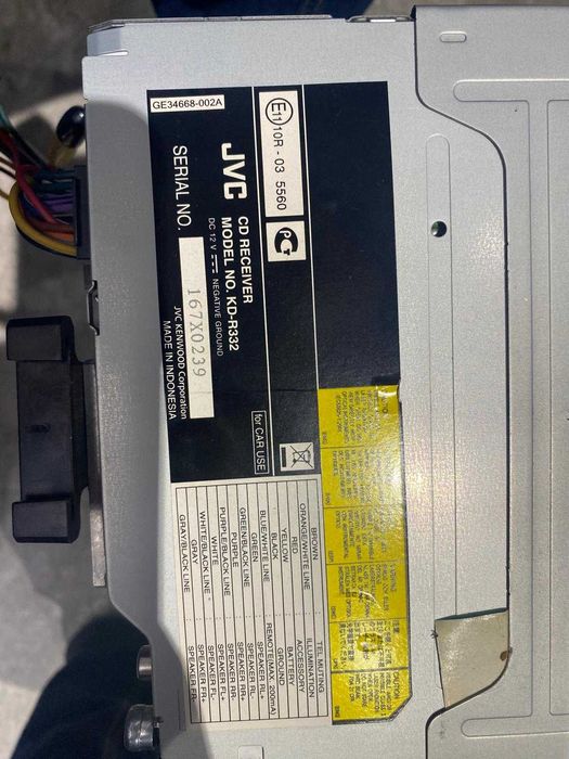 Casetofon auto marca JVC