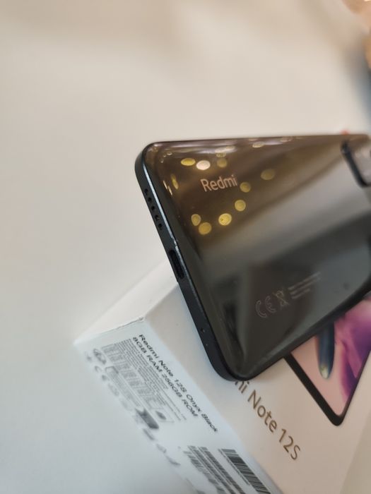 Xiaomi 12 S  8 gb ram /256 gb
