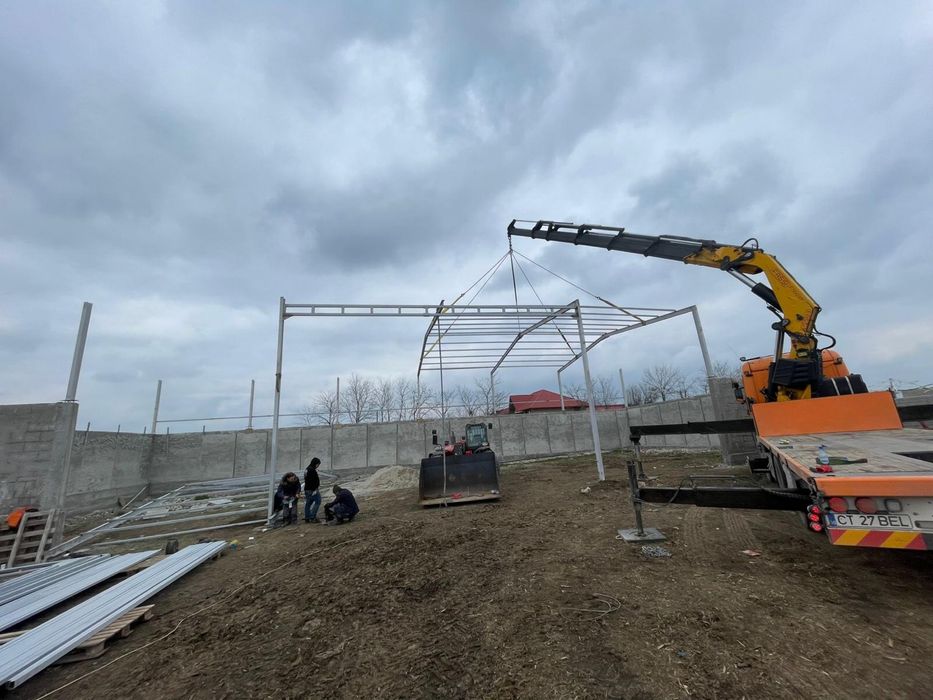 Inchiriem macara HIAB Constanta de 22 tone. Transport cu macara.