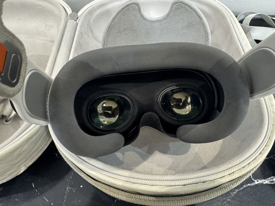 Apple Vision Pro -  Коледно намаление.