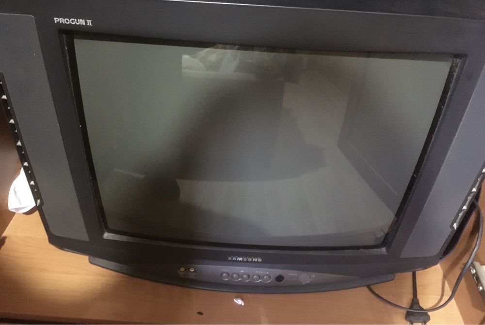 Продам телевизор самсунг