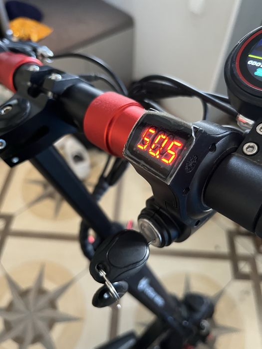 Электросамокат KUQUAY M4 pro